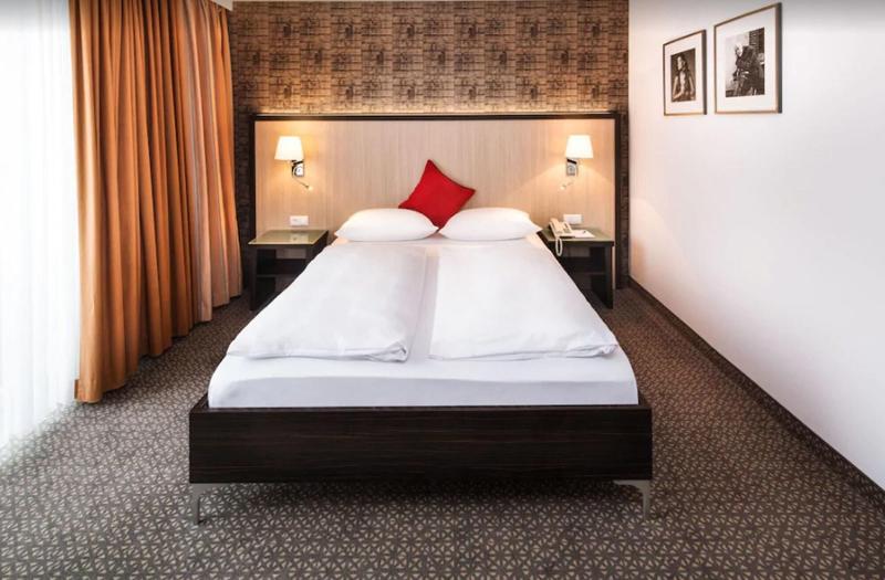 Hotel Plaza - Oda