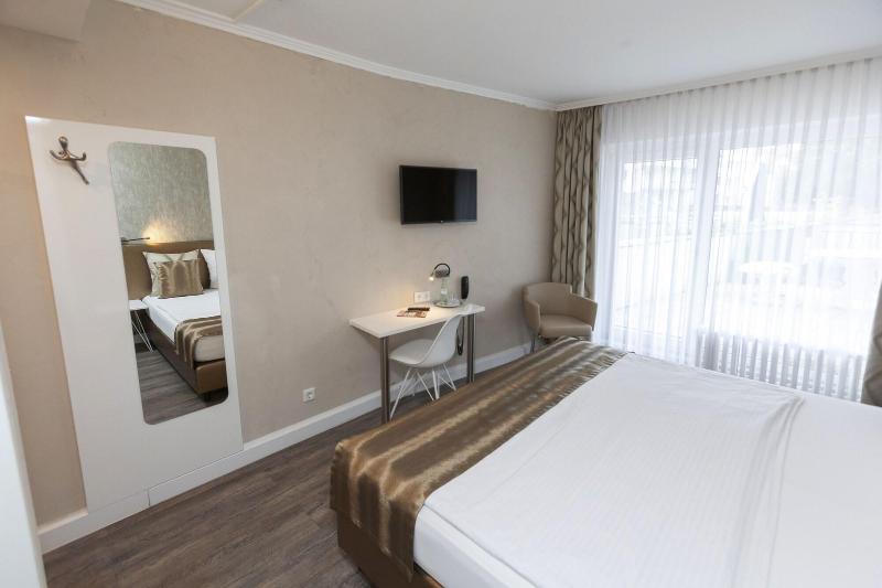 Hotel Prinz Anton - Oda