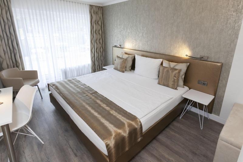 Hotel Prinz Anton - Oda