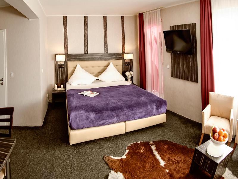Hotel Famosa - Genel