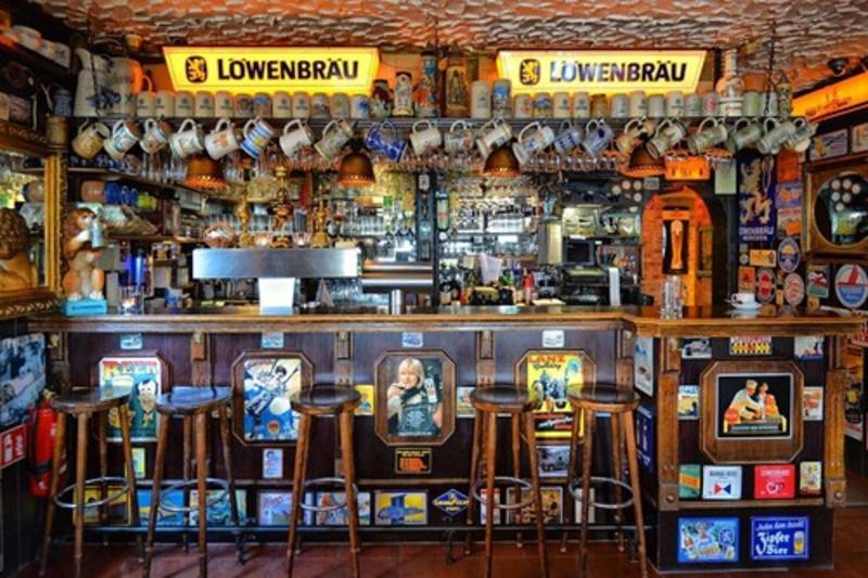 La Wenbra U Ka Ln Hotel Restaurant - Bar