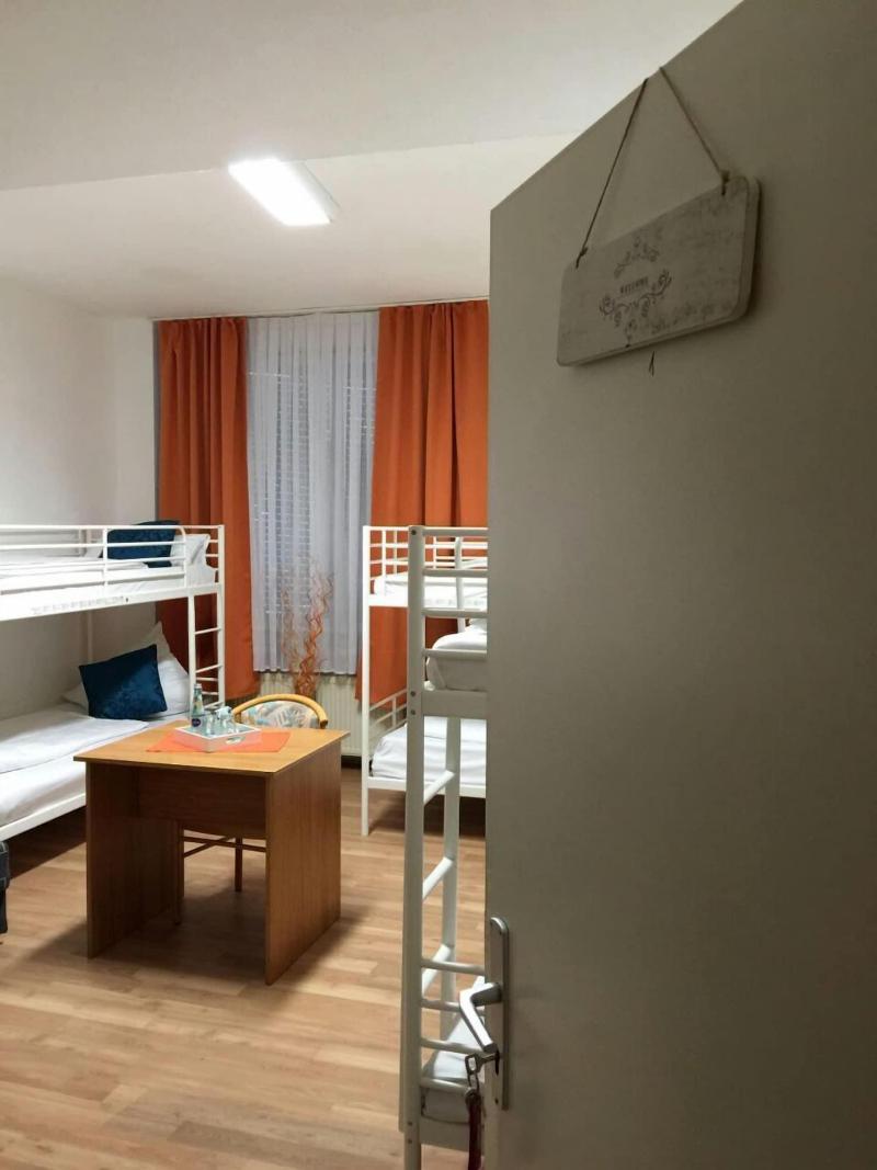 Hotel Drei Kronen - Oda