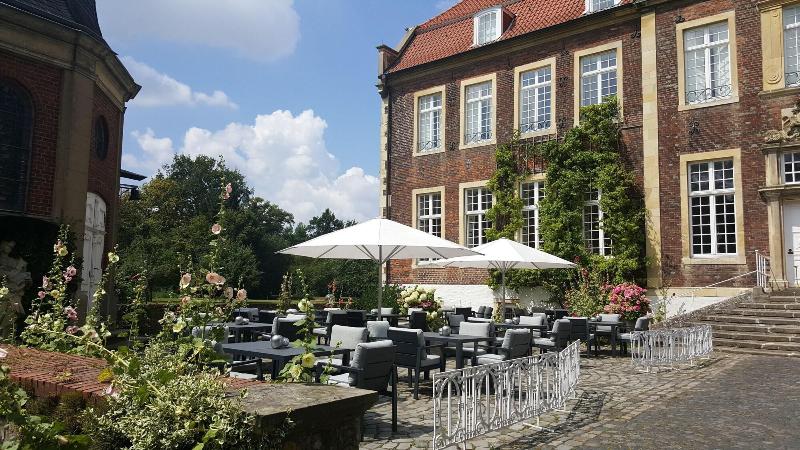 Hotel Schloss Wilkinghege - Genel