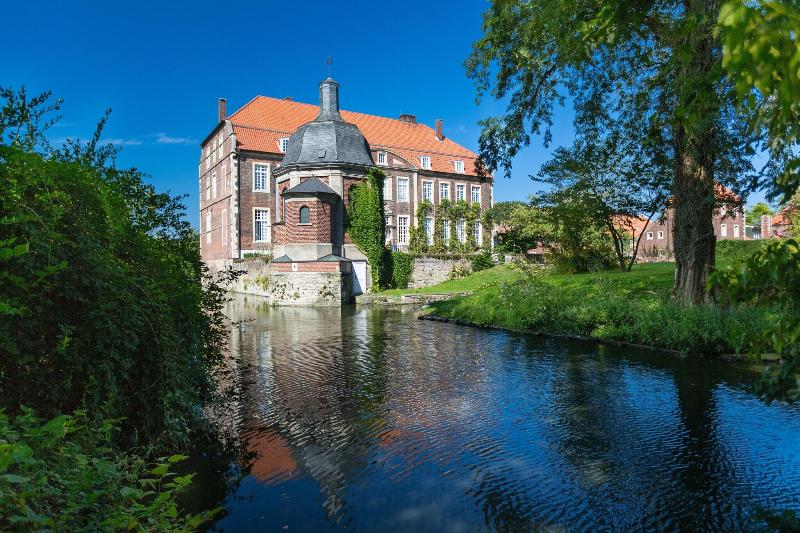 Hotel Schloss Wilkinghege - Genel