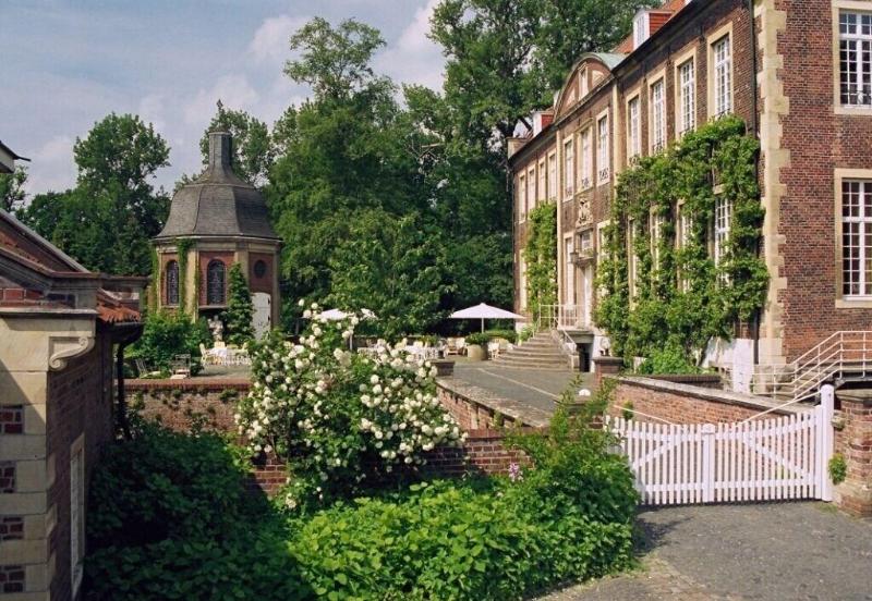 Hotel Schloss Wilkinghege - Genel