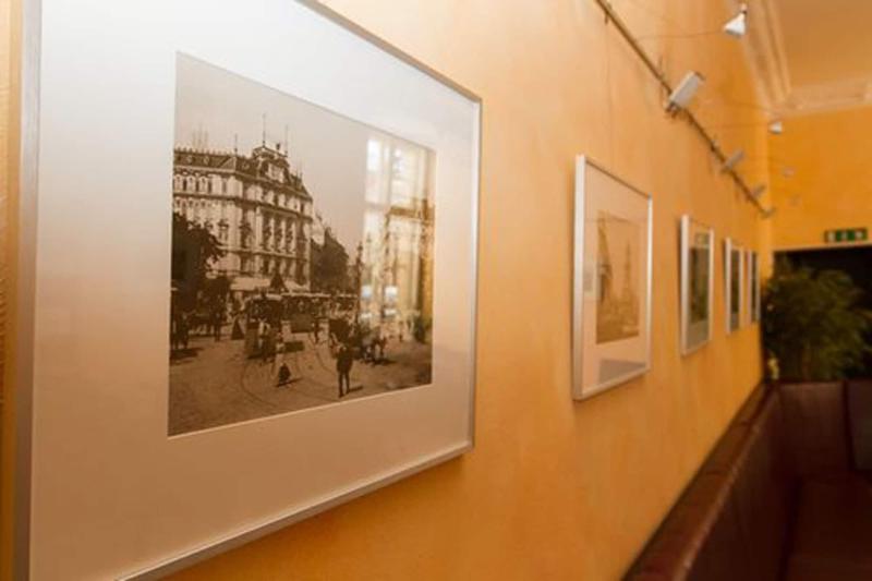 Hotel Spreewitz Am Kurfa Rstendamm - Lobi