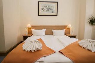 Hotel Spreewitz Am Kurfa Rstendamm fotoÄŸrafÄ±
