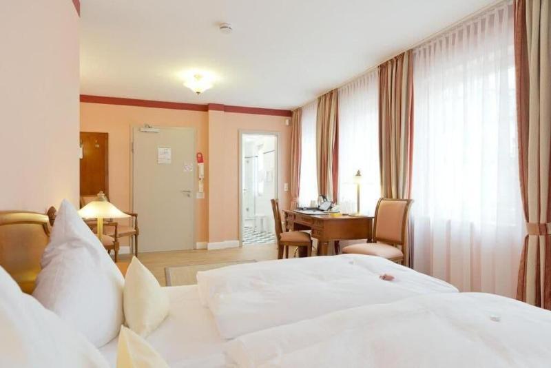 Hotel Villa Monte Vino - Oda