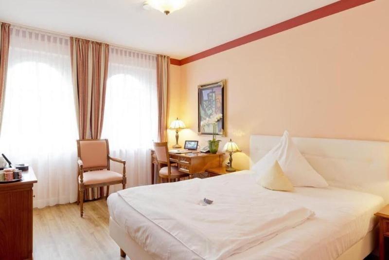 Hotel Villa Monte Vino - Oda