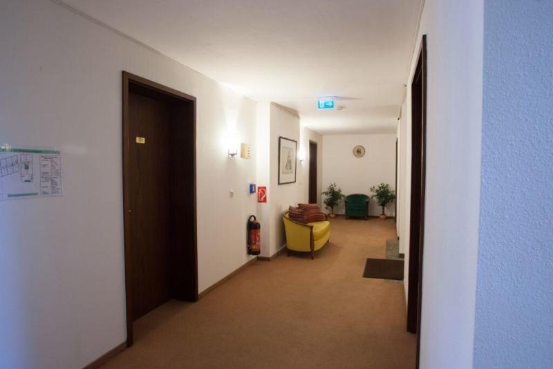 Hotel Restaurant Klosterhof - Lobi