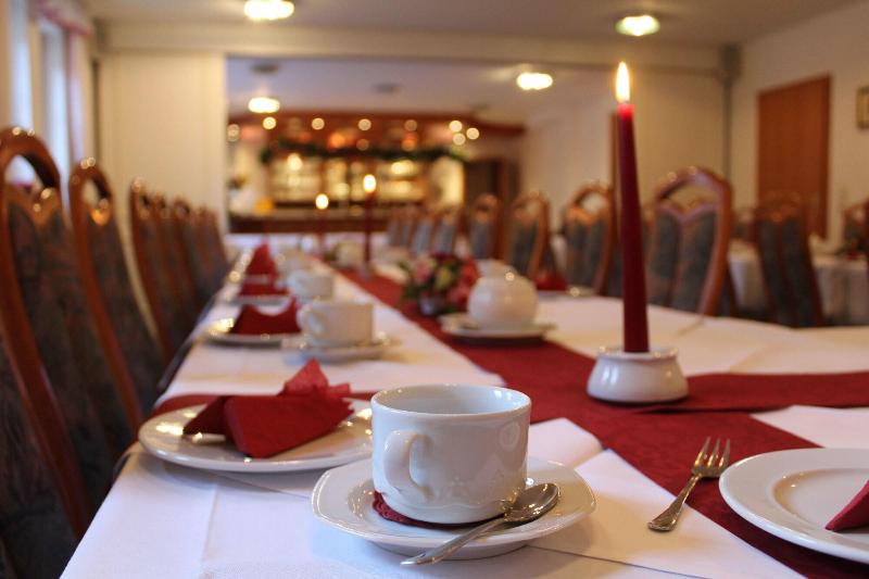 Hotel Weisser Schwan - Restoran