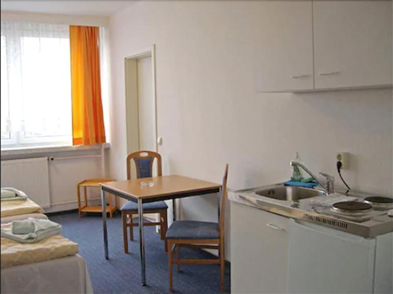 Ga Stehaus La Tten Klein - Oda