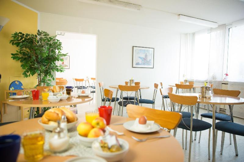 Ga Stehaus La Tten Klein - Restoran