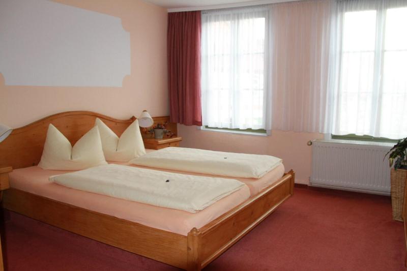 Hotel Zur Goldenen Sonne - Oda