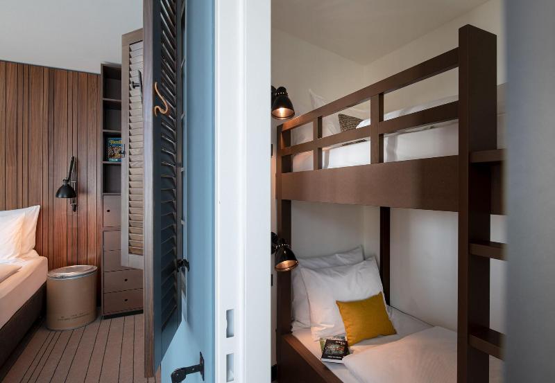 Pierdrei Hotel Hafencity Hamburg - Oda
