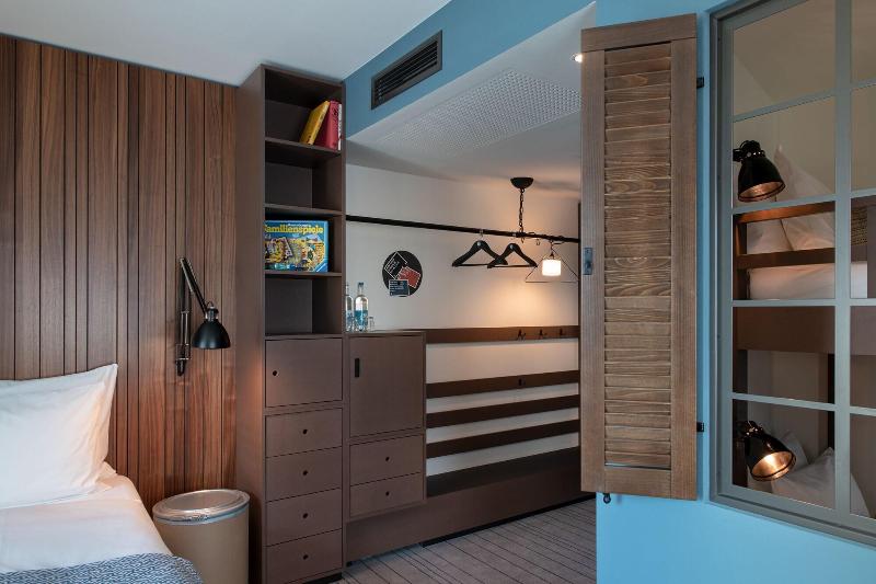Pierdrei Hotel Hafencity Hamburg - Oda