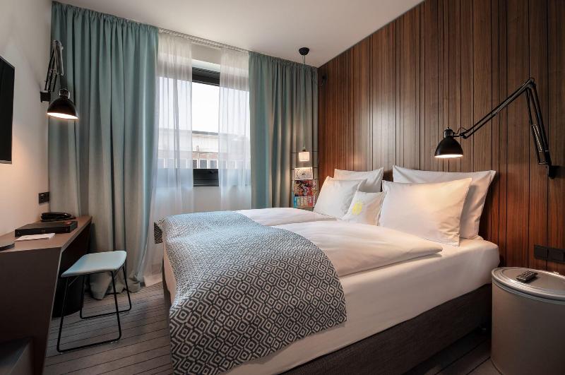 Pierdrei Hotel Hafencity Hamburg - Oda