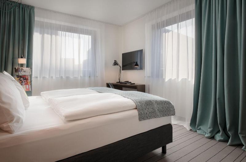 Pierdrei Hotel Hafencity Hamburg - Oda
