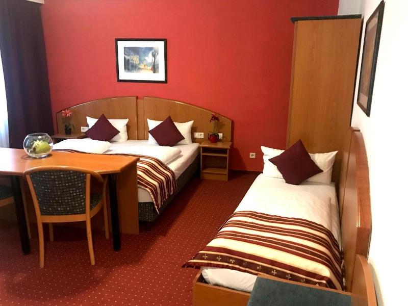 Hotel Condor - Oda