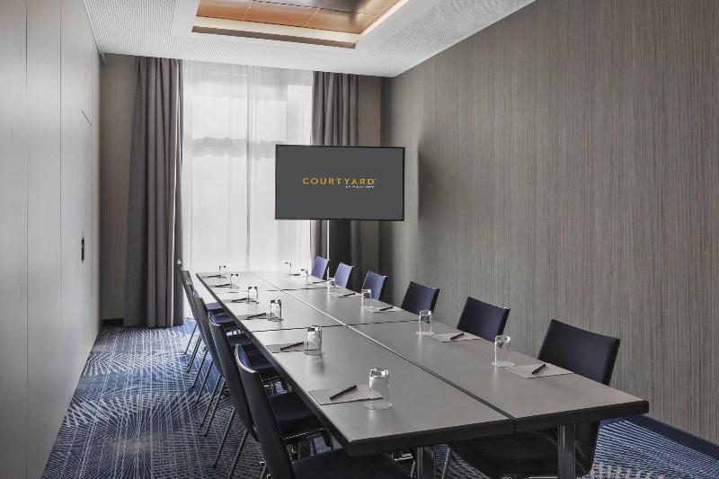 Courtyard By Marriott Hamburg City - Toplantı