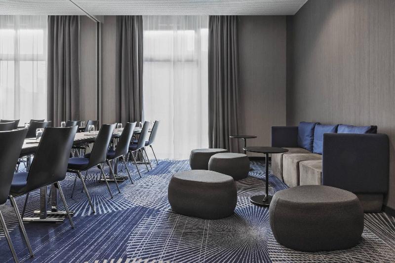 Courtyard By Marriott Hamburg City - Toplantı