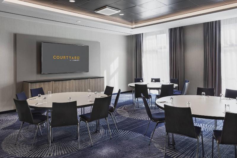 Courtyard By Marriott Hamburg City - Toplantı
