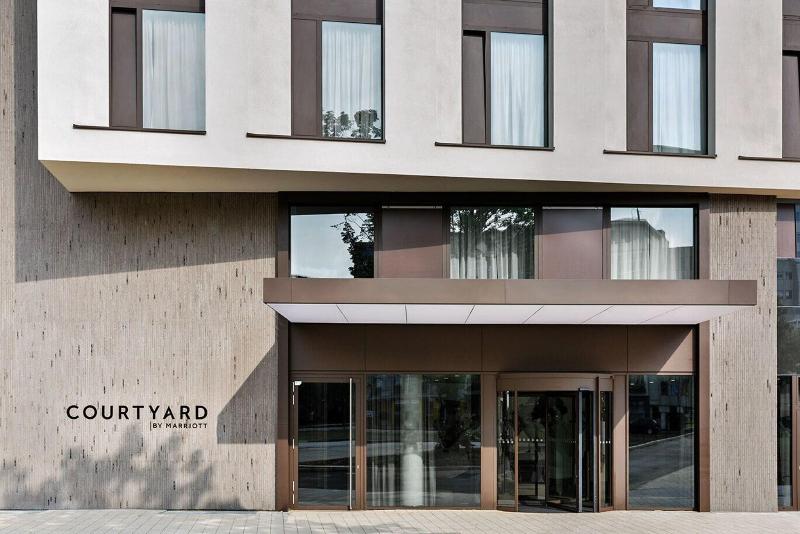 Courtyard By Marriott Hamburg City - Genel