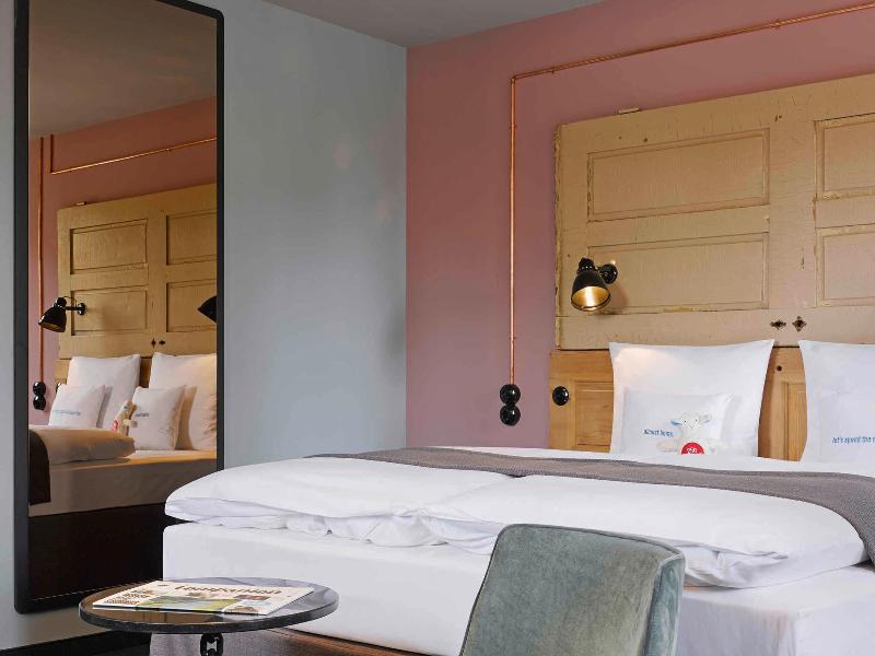 25Hours Hotel Altes Hafenamt - Oda