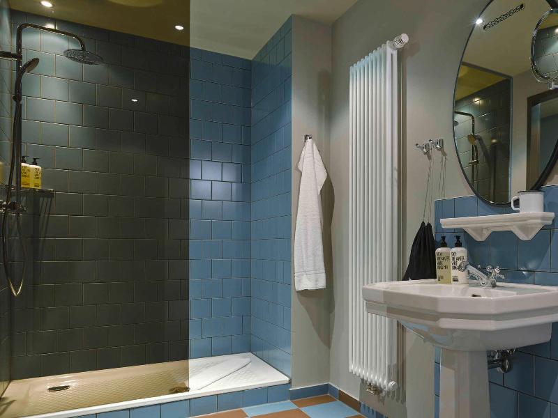 25Hours Hotel Altes Hafenamt - Oda