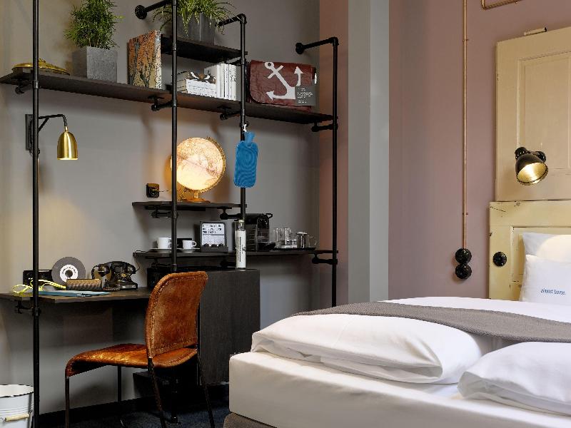 25Hours Hotel Altes Hafenamt - Oda