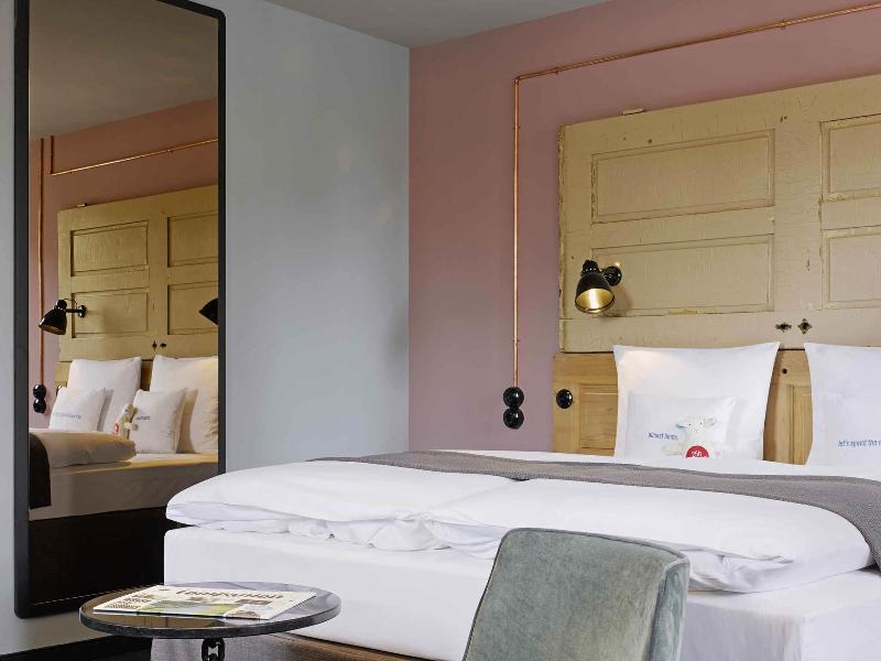 25Hours Hotel Altes Hafenamt - Oda