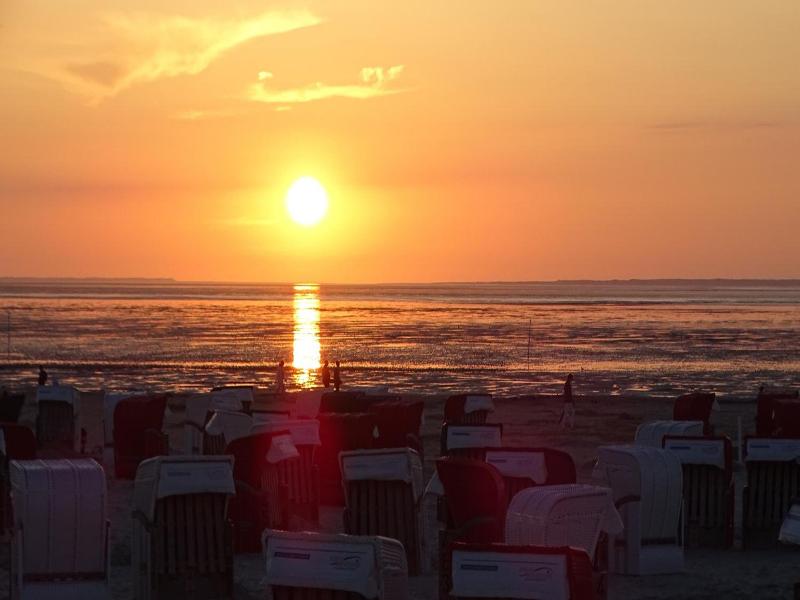 Vier Jahreszeiten Bensersiel - Oda