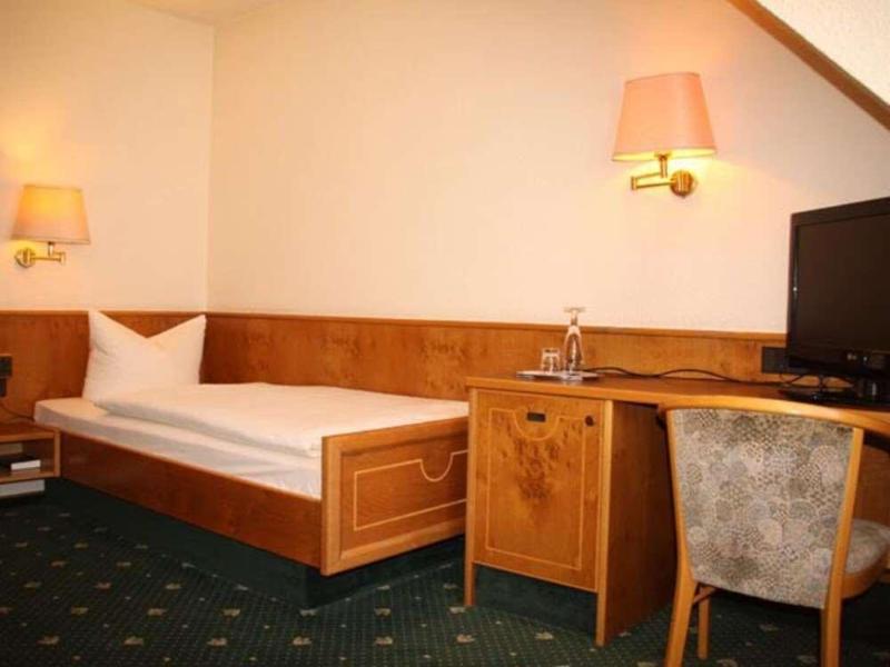 Hotel Simonshof Wolfsburg - Oda