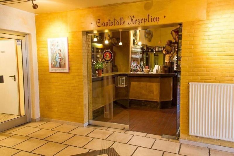 Erbenholz Hotel Restaurant - Lobi