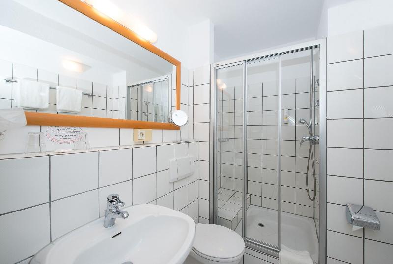 Comfort Garni Hotel - Oda