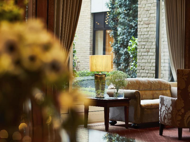Parkhotel Gütersloh - Lobi