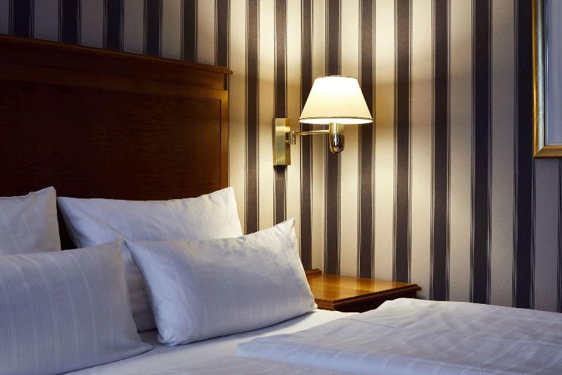 Parkhotel Gütersloh - Genel