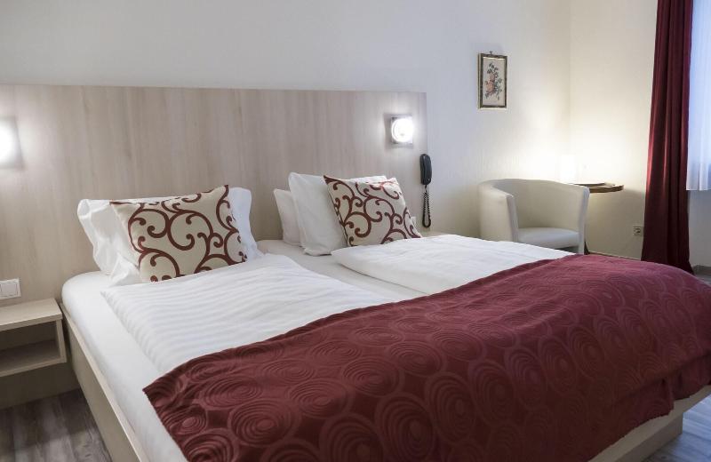 Hotel Excelsior - Oda
