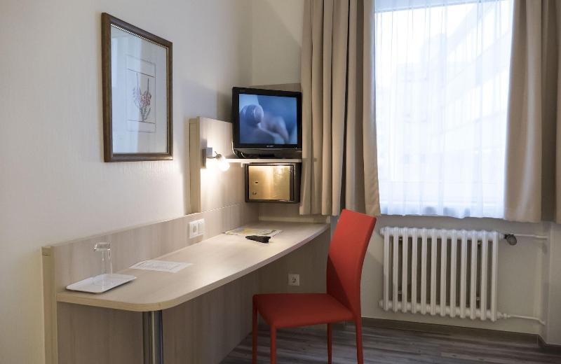 Hotel Excelsior - Oda