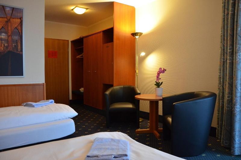 Karaman Group Hotel - Oda
