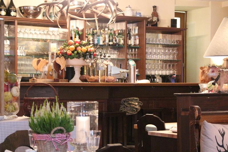 Hotel Zur Alten Bra Cke - Bar