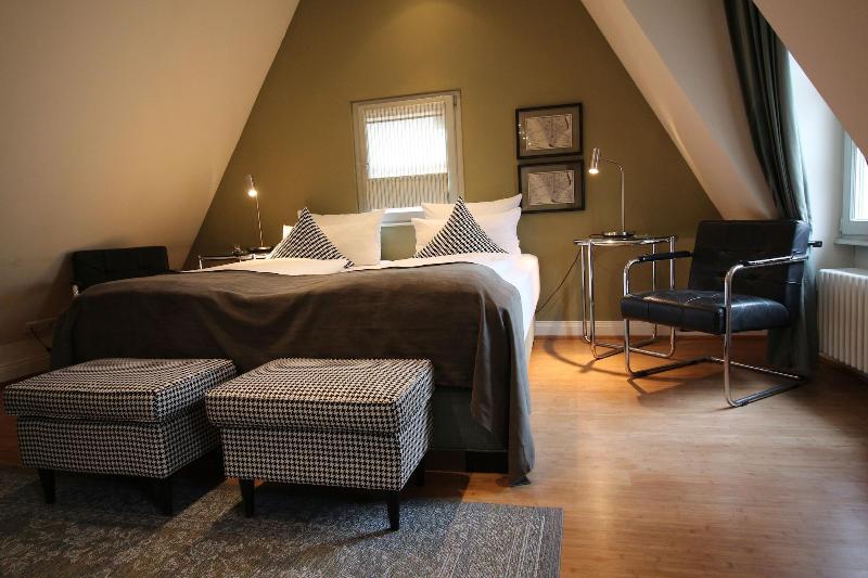 Hotel Zur Alten Bra Cke - Oda