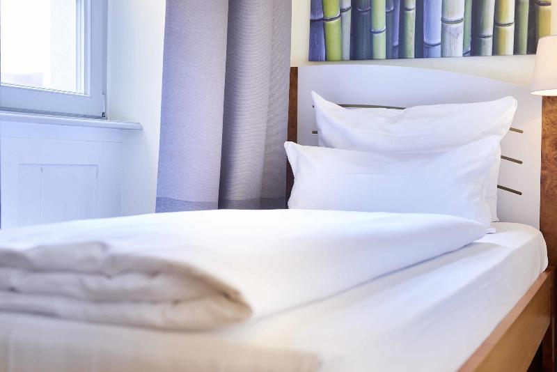 Hotel Zur Alten Bra Cke - Oda