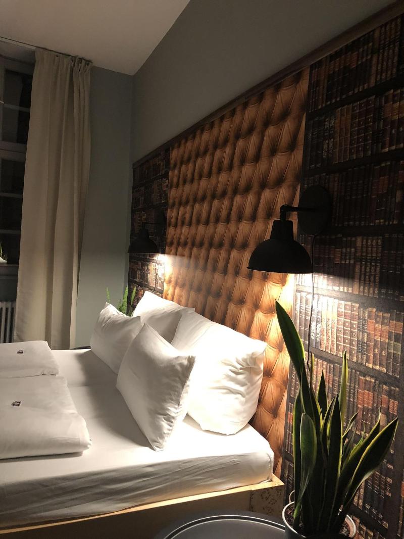Hotel Zur Alten Bra Cke - Oda