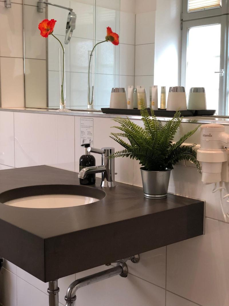 Hotel Zur Alten Bra Cke - Oda