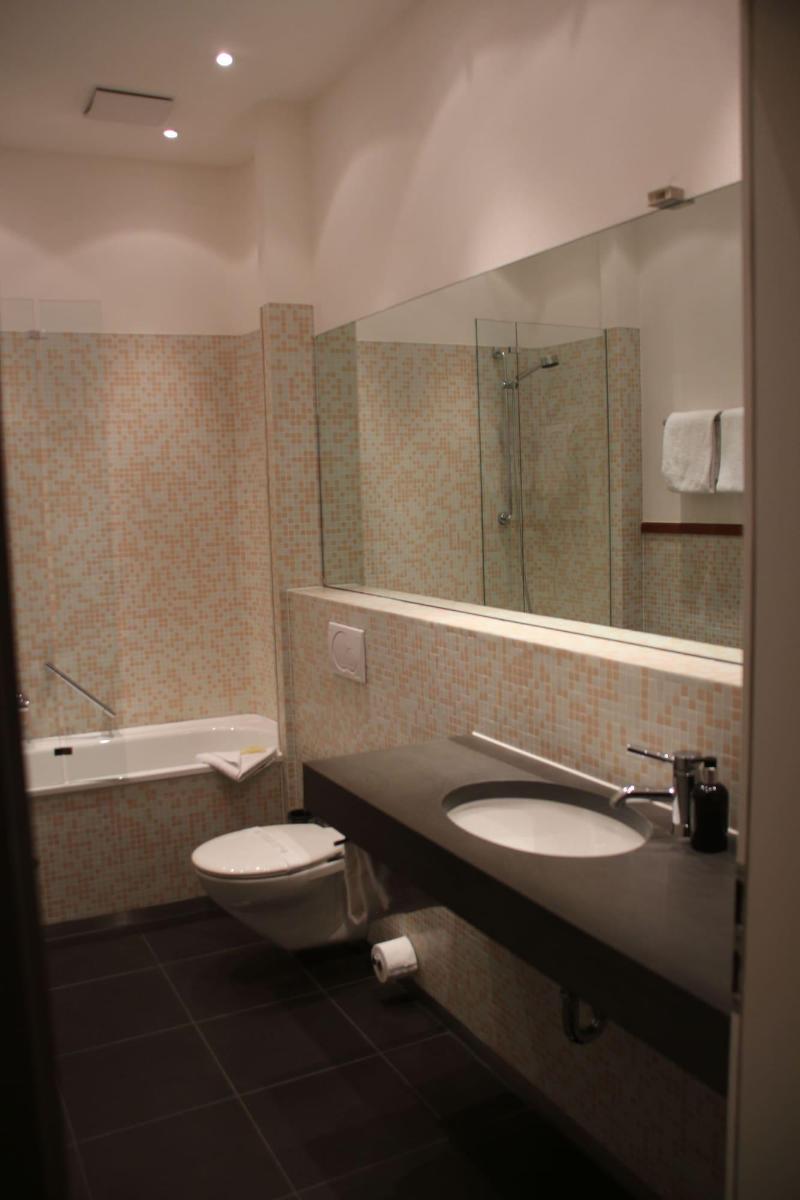Hotel Zur Alten Bra Cke - Oda