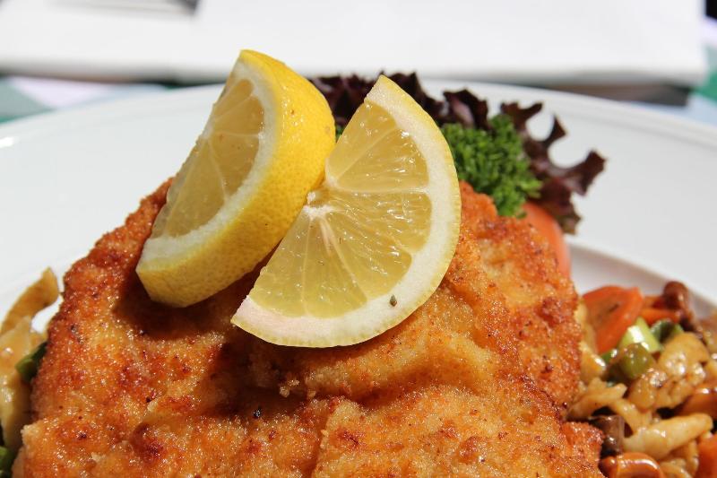 Hotel Zur Alten Bra Cke - Restoran