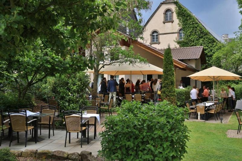Landidyll Hotel Restaurant Klosterma Hle - Restoran