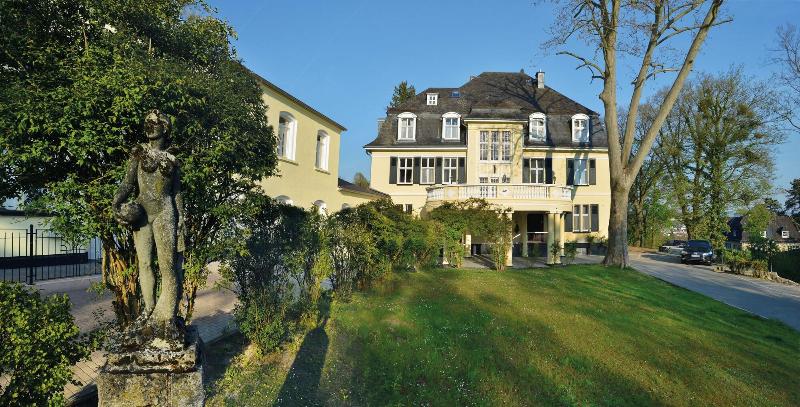 Villa Oranien Hotel Restaurant - Genel