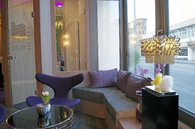 Hotel Porta Nigra - Lobi